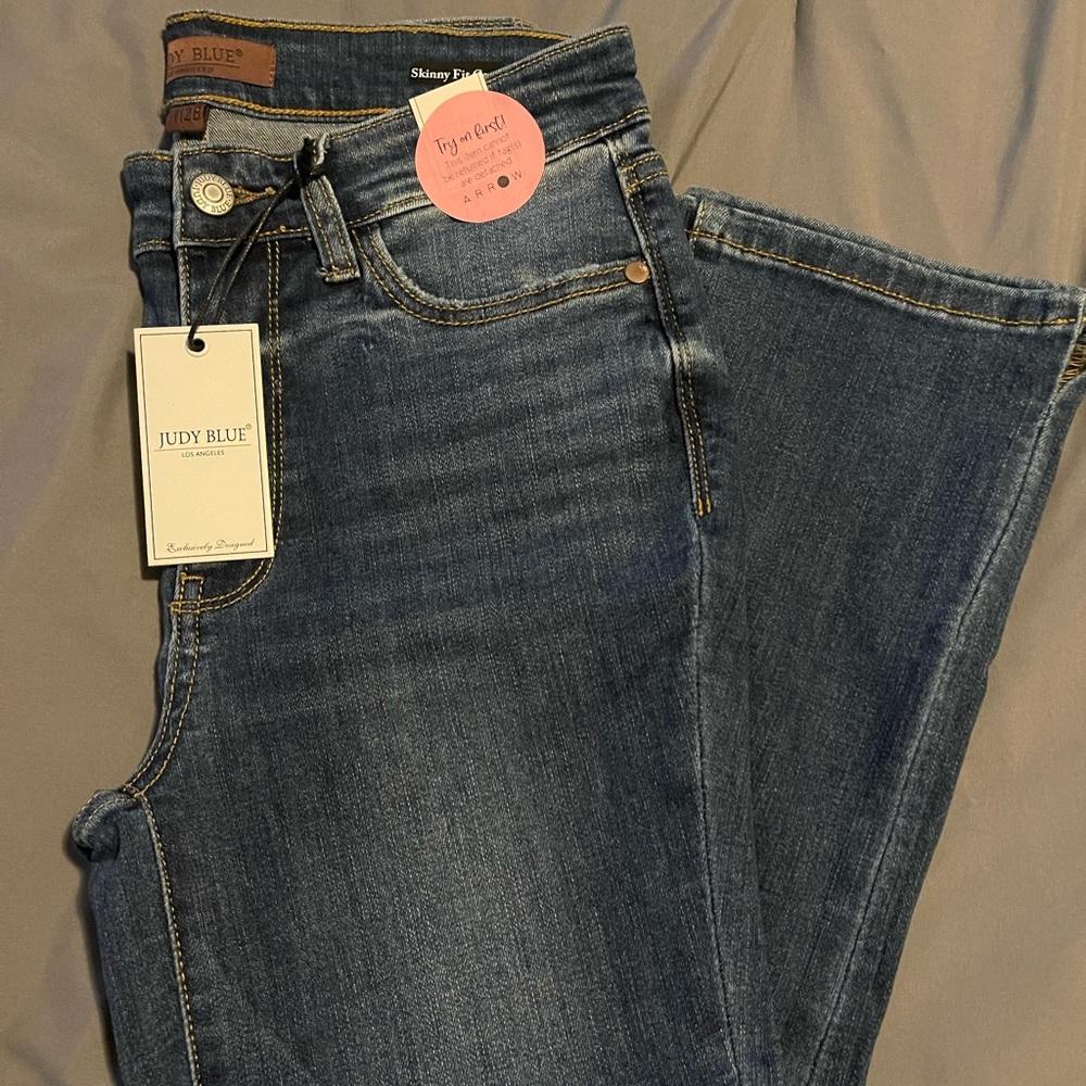 Judy Blue Dark Blue Ankle Jeans